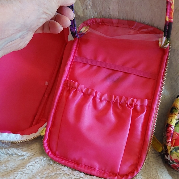 🌺 NEW Floral Cosmetic Bag Set - Picture 7 of 16
